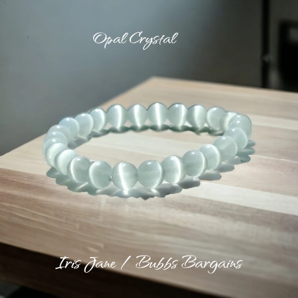 White Cat's Eye Crystal Bracelet - 8mm Unisex